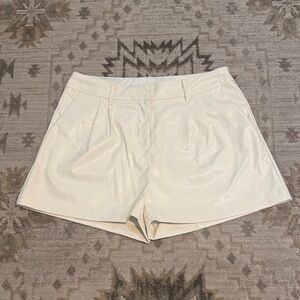 NWT Classic High-Waist Cream Women’s Shorts